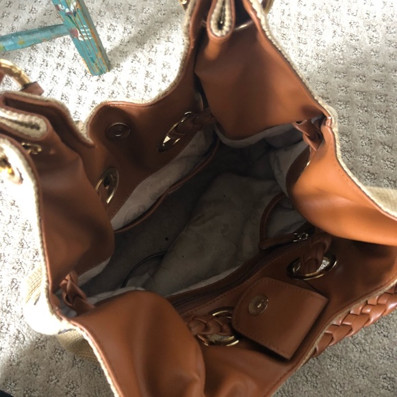 Michael Kord Hobo Bag - Picture 4 of 6